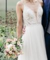 Second Hand Brautkleid Modeca https://modeca.com/wedding-dress/reign/ Revelation Collection by Modeca A-Linie Gr. 30 Foto 1