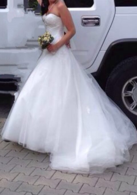 Second Hand Brautkleid Prinzessinnen Kleid 6015 A-Linie Gr. 38 Mageschneidert Foto 1