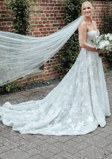 Second Hand Brautkleid Madi Lane Montana A-Linie Gr. 38 Foto 1