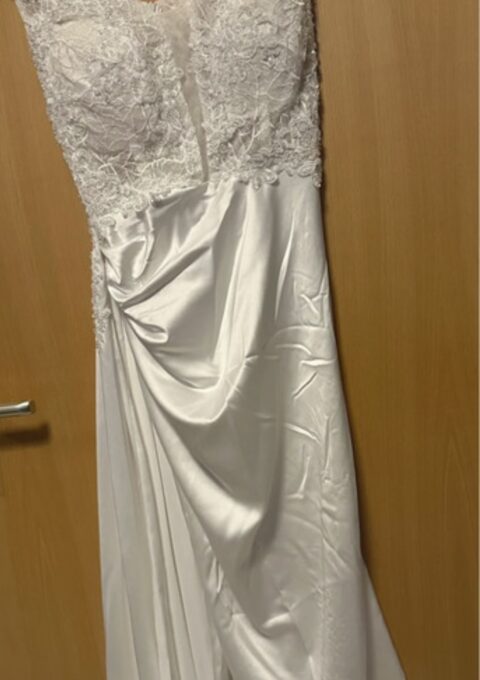 Second Hand Brautkleid Hevit Vera Standesamt Gr. 46 Neu & ungetragen Foto 1