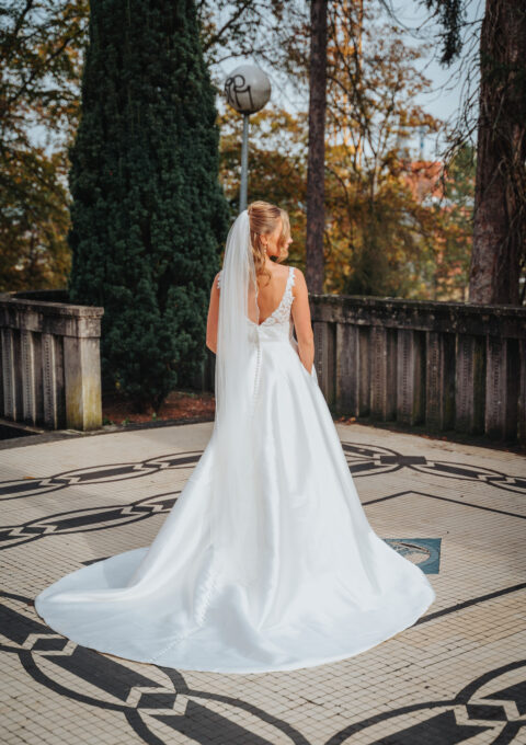 Second Hand Brautkleid Weise Fashion Pia A-Linie Gr. 36 Foto 1