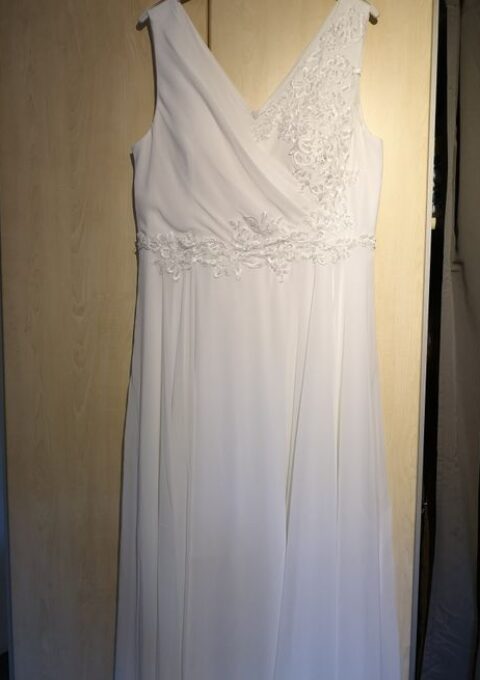 Second Hand Brautkleid A-Linie Gr. 42 Neu & ungetragen Foto 1