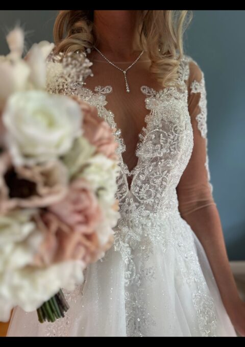 Second Hand Brautkleid Amera Vera Einmal Prinzessin 2480 A-Linie Gr. 38 Foto 1