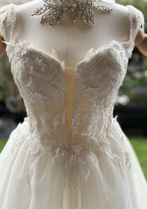 Second Hand Brautkleid A-Linie Gr. 34 Mageschneidert Foto 1