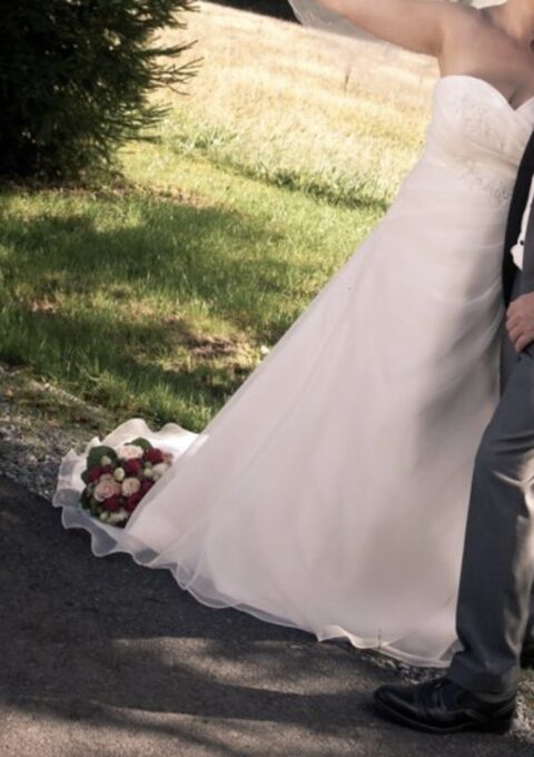 Second Hand Brautkleid Miss Kelly A-Linie Gr. 48 Foto 1