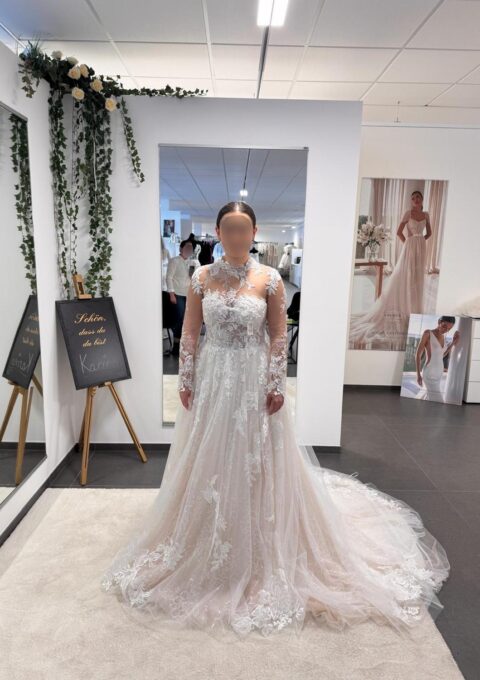 Second Hand Brautkleid Nicole Milano A-Linie Gr. 38 Neu & ungetragen Foto 1