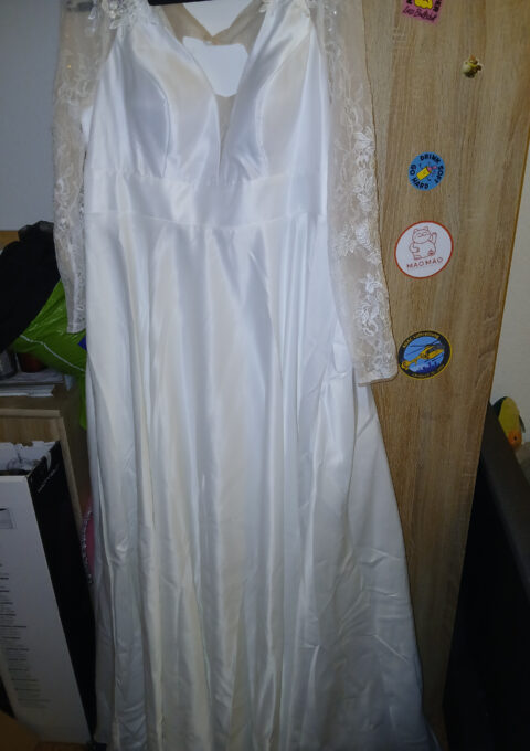 Second Hand Brautkleid Standesamt Gr. 46 Neu & ungetragen Foto 1