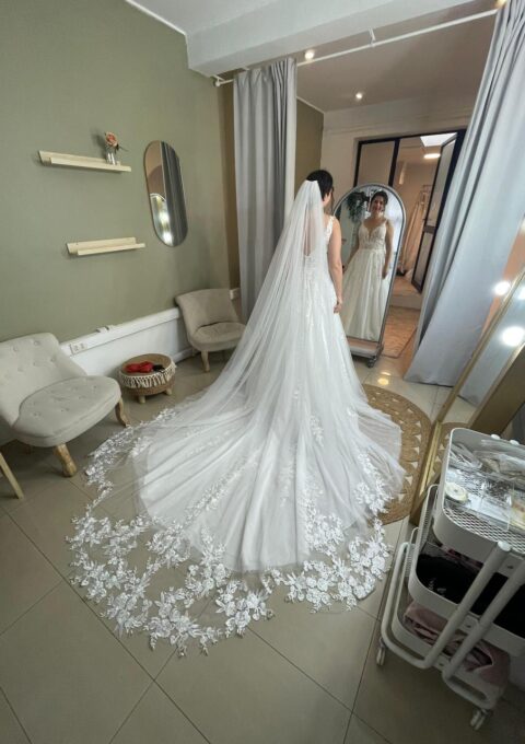 Second Hand Brautkleid Morilee Madeline Gardner Sparrow A-Linie Gr. 42 Mageschneidert Foto 1