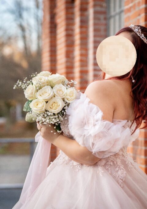 Second Hand Brautkleid Prinzessin Gr. 44 Maßgeschneidert Foto 1