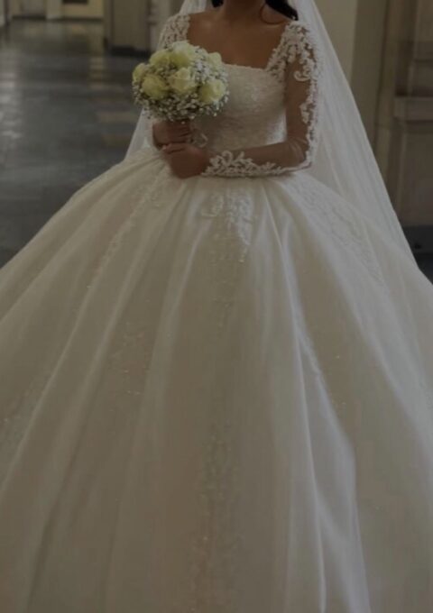 Second Hand Brautkleid Cinderella Cinderelladress Prinzessin Gr. 38 Foto 1