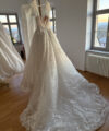 Second Hand Brautkleid Nicole Milano Corbusier Prinzessin Gr. 42 Foto 3