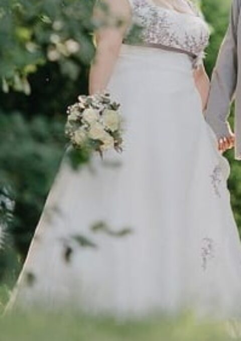 Second Hand Brautkleid A-Linie Gr. 46 Foto 1