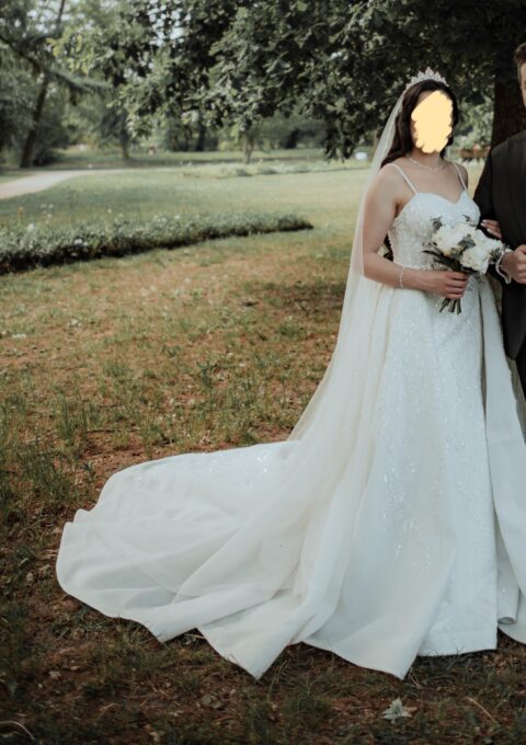 Second Hand Brautkleid Arezo boutique Meerjungfrau Gr. 36 Mageschneidert Foto 1