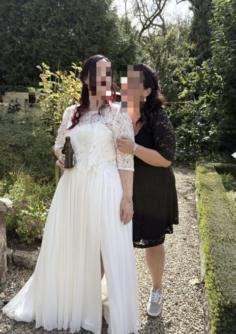 Second Hand Brautkleid Amy Love Weise Rinascimento White Code Zweiteiler Gr. 46 Mageschneidert Foto 1