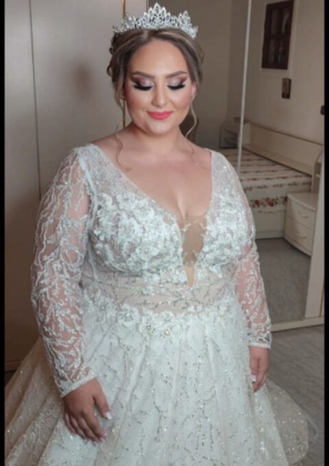 Second Hand Brautkleid Perfioni Couture Princess Perfioni Couture Prinzessin Gr. 54 Foto 1