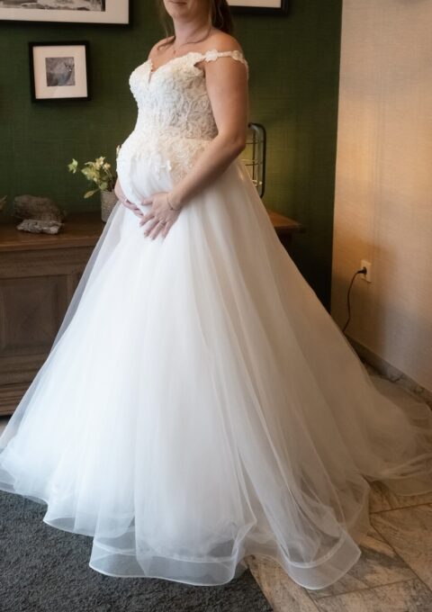 Second Hand Brautkleid Umstandskleid Gr. 38 Foto 1