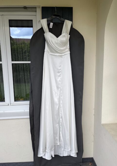 Second Hand Brautkleid Demetrios The Sposa Group Evening 73929 Standesamt Gr. 34 Neu &amp ungetragen Foto 1
