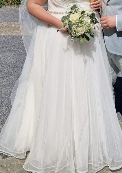 Second Hand Brautkleid Desea Bridal Prinzessin Gr. 52 Foto 1
