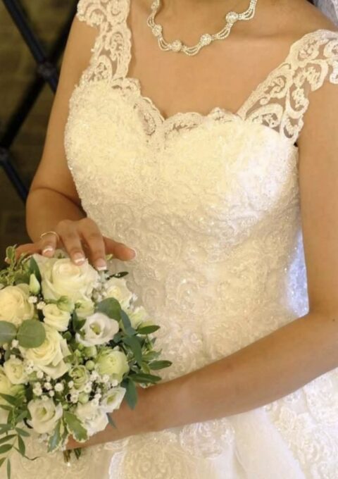 Second Hand Brautkleid Prinzessin Gr. 40 Foto 1