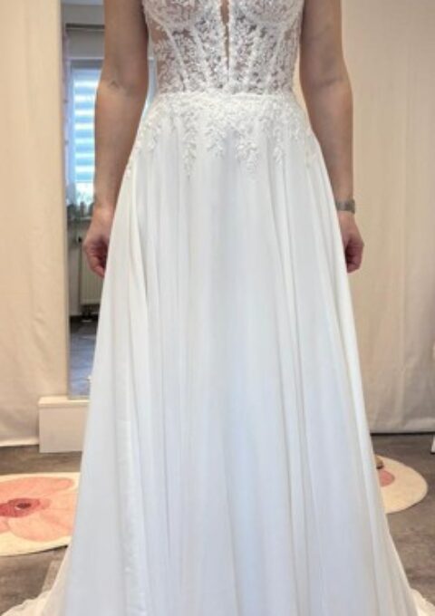 Second Hand Brautkleid Zaubermomente Modell Renesmee A-Linie Gr. 36 Foto 1