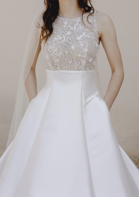 Second Hand Brautkleid Le Papillon by Modeca A-Linie Gr. 36 Maßgeschneidert Foto 1