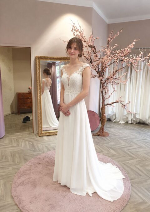 Second Hand Brautkleid Keine Ahnung Mucca 936Aber nicht genau A-Linie Gr. 40 Foto 1