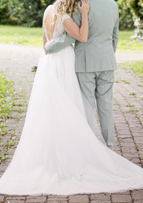 Second Hand Brautkleid Ida Torez 1107 A-Linie Gr. 38 Mageschneidert Foto 1
