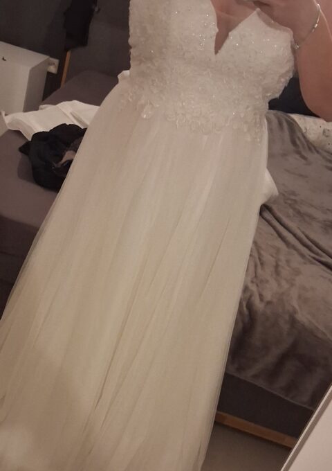 Second Hand Brautkleid Lilly A-Linie Gr. 44 Mageschneidert Foto 1